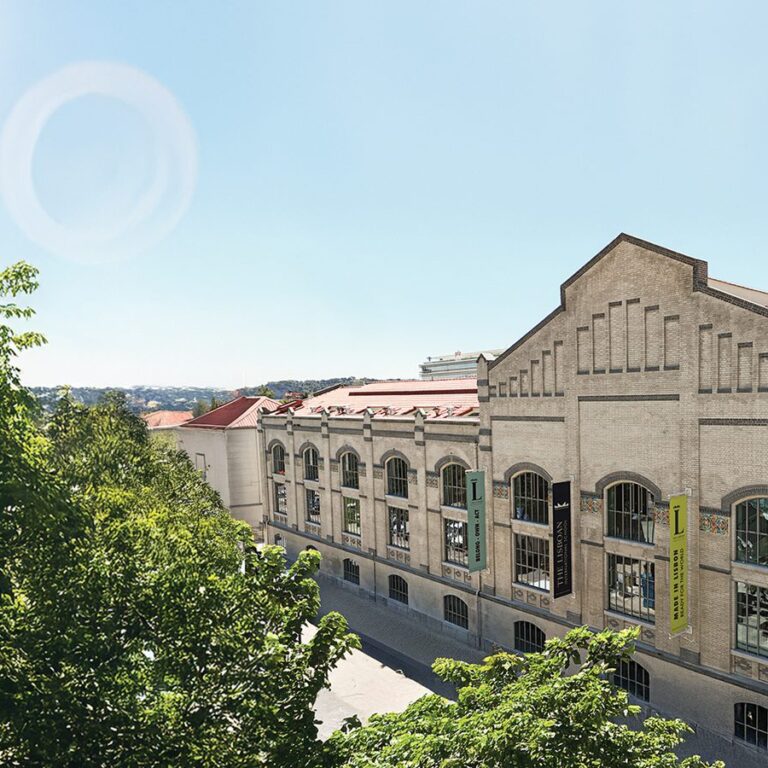 The Lisboan International School campus building in Lisbon
