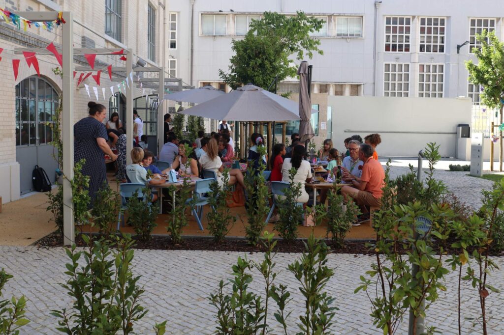 The Lisboan campus courtyard